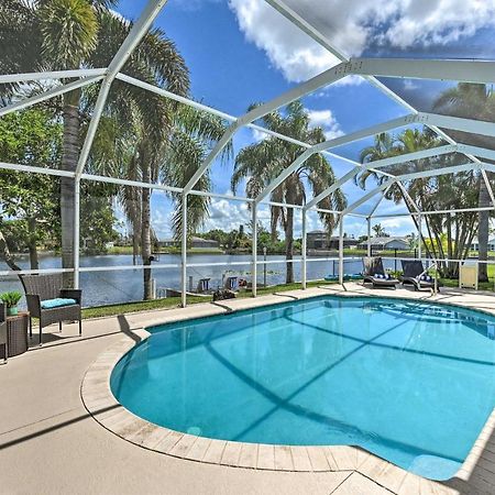 Pet-Friendly Escape With Dock And Kayaks In Cape Coral Villa Екстериор снимка
