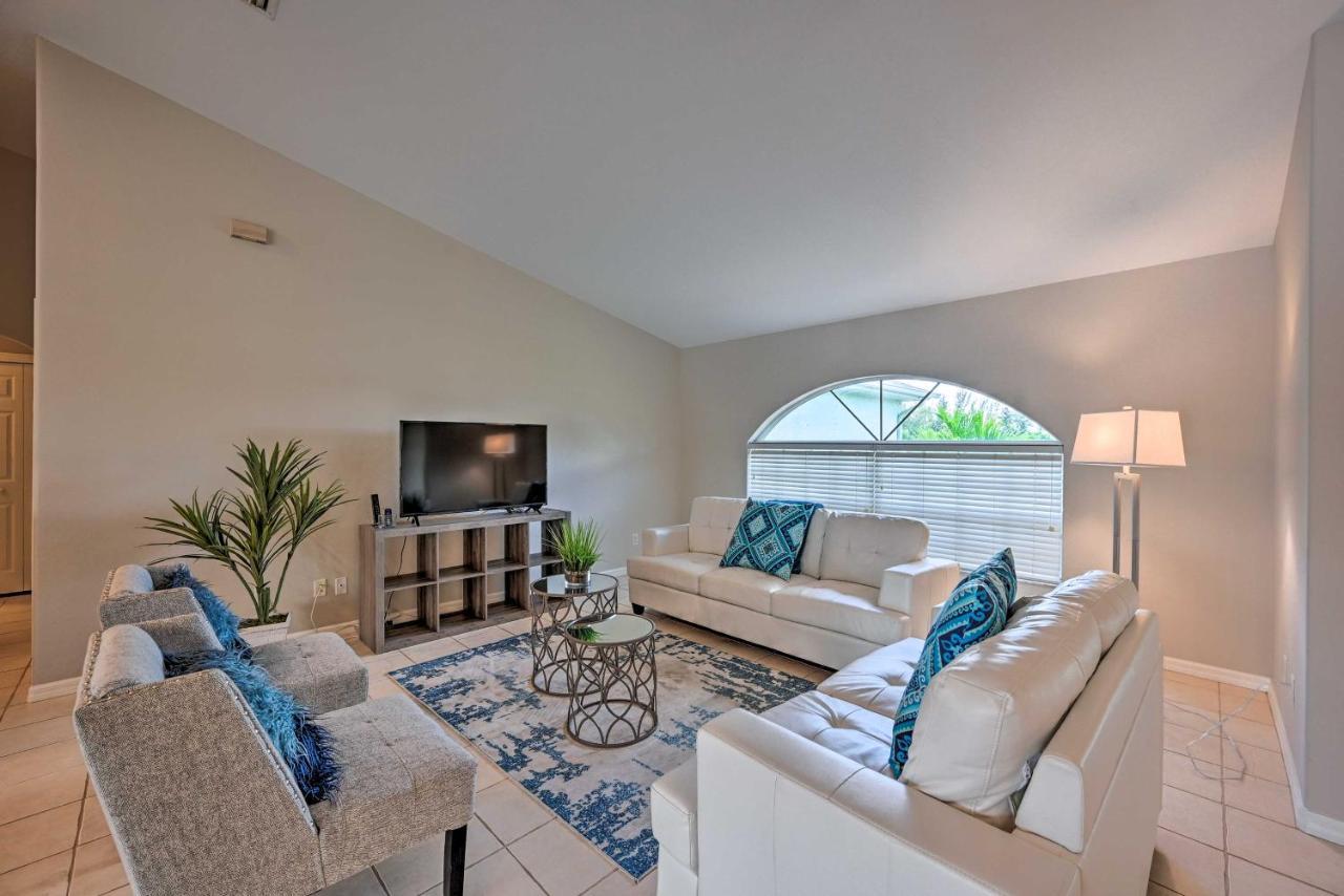 Pet-Friendly Escape With Dock And Kayaks In Cape Coral Villa Екстериор снимка