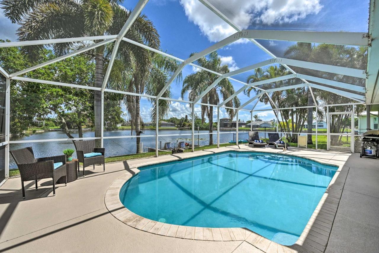 Pet-Friendly Escape With Dock And Kayaks In Cape Coral Villa Екстериор снимка