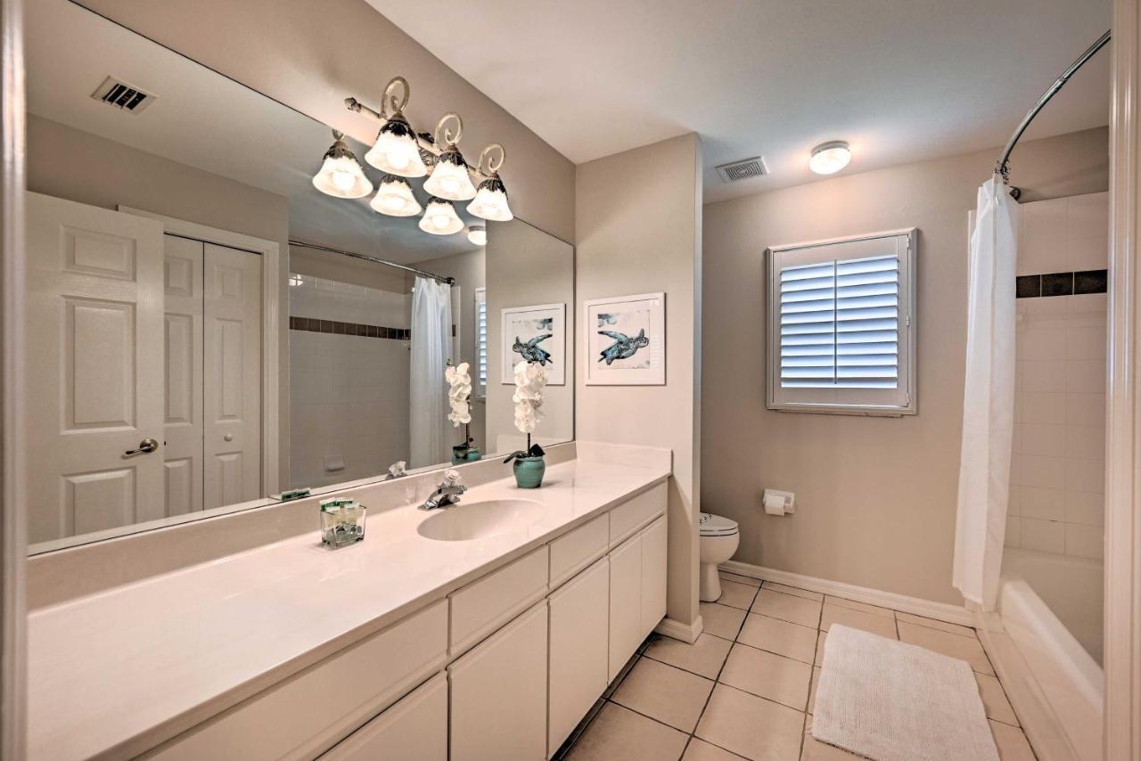 Pet-Friendly Escape With Dock And Kayaks In Cape Coral Villa Екстериор снимка