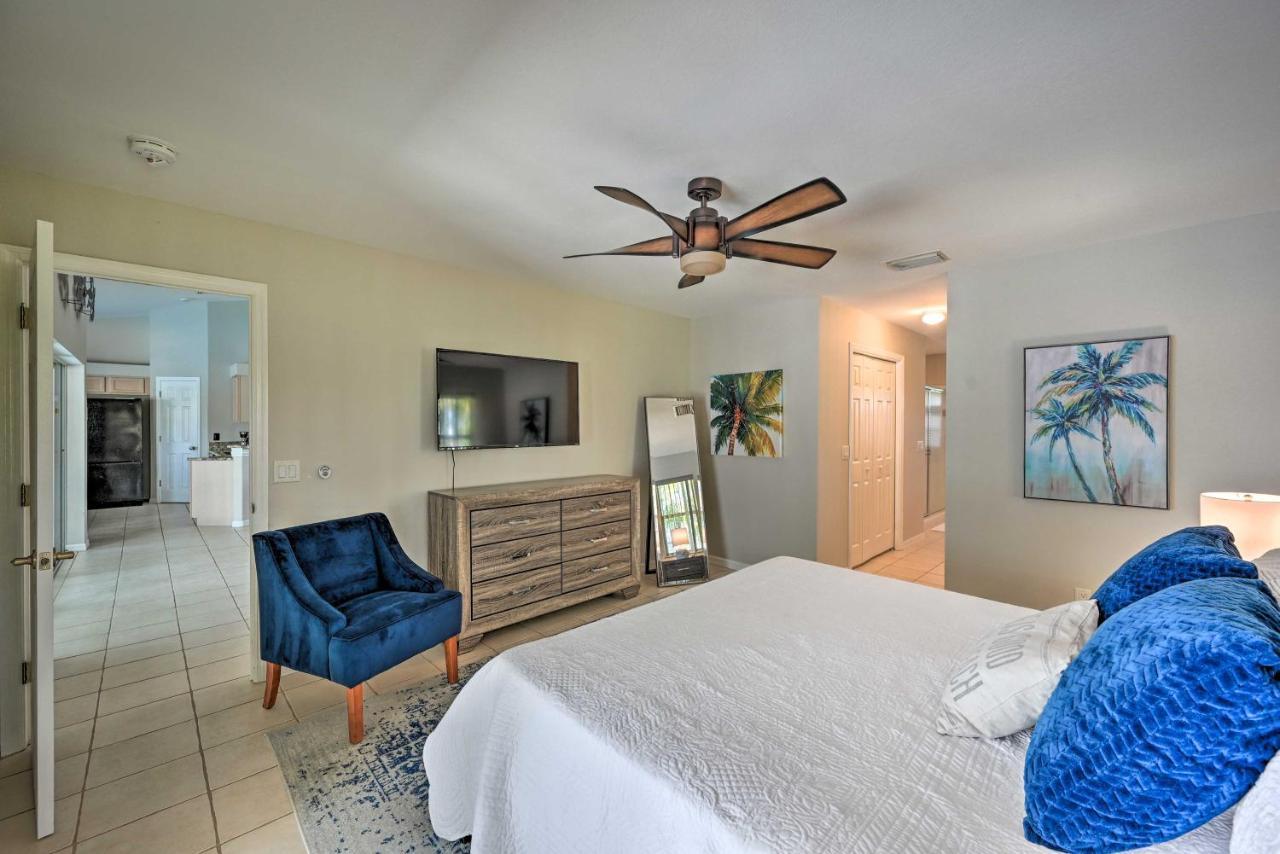Pet-Friendly Escape With Dock And Kayaks In Cape Coral Villa Екстериор снимка